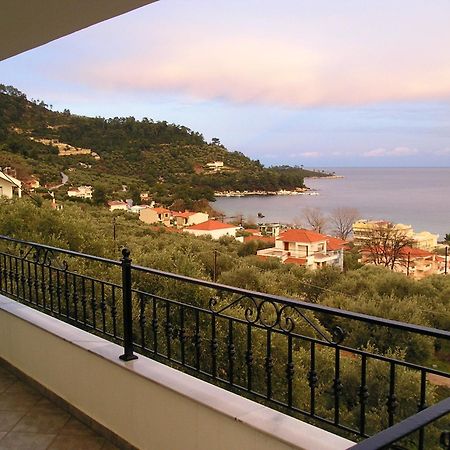 Golden Beach Inn Chrysi Ammoudia Exterior foto