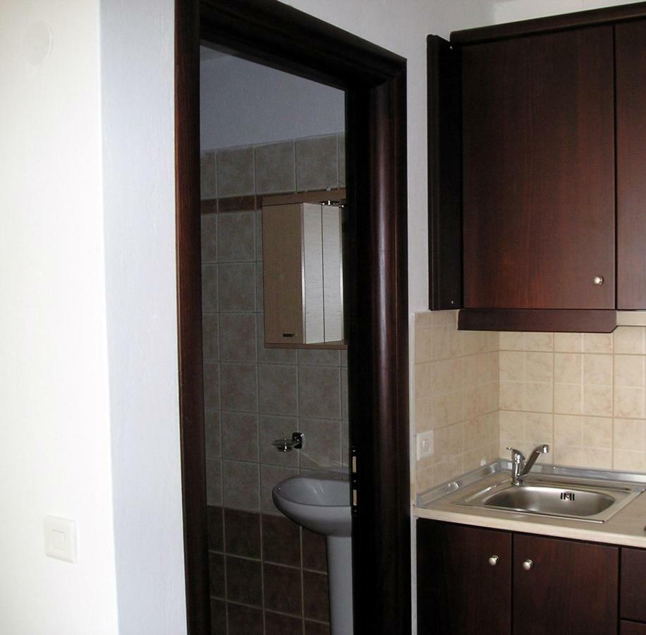 Golden Beach Inn Chrysi Ammoudia Exterior foto